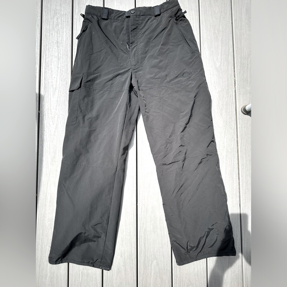 Cabela waterproof lightweight lined snow pants. Size large. Good Condition